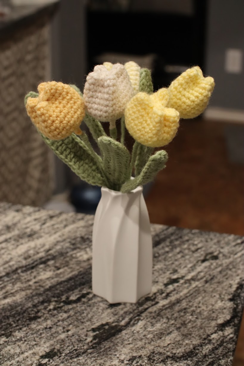 Crocheted tulip bouquet
